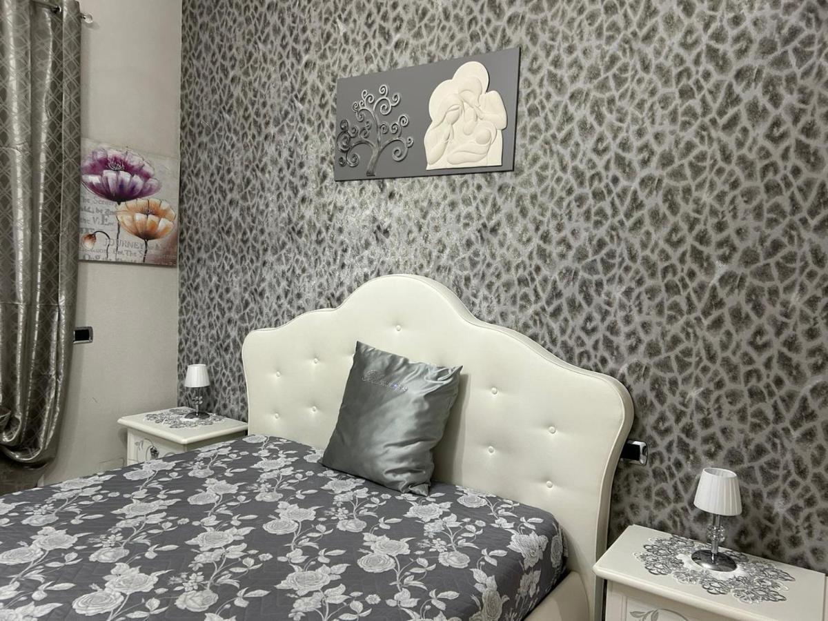 Palace Melissa Apartment Naples